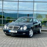 Mercedes-Benz CLK 320  Avantgarde Xenon Leder PDC SH kein Rost