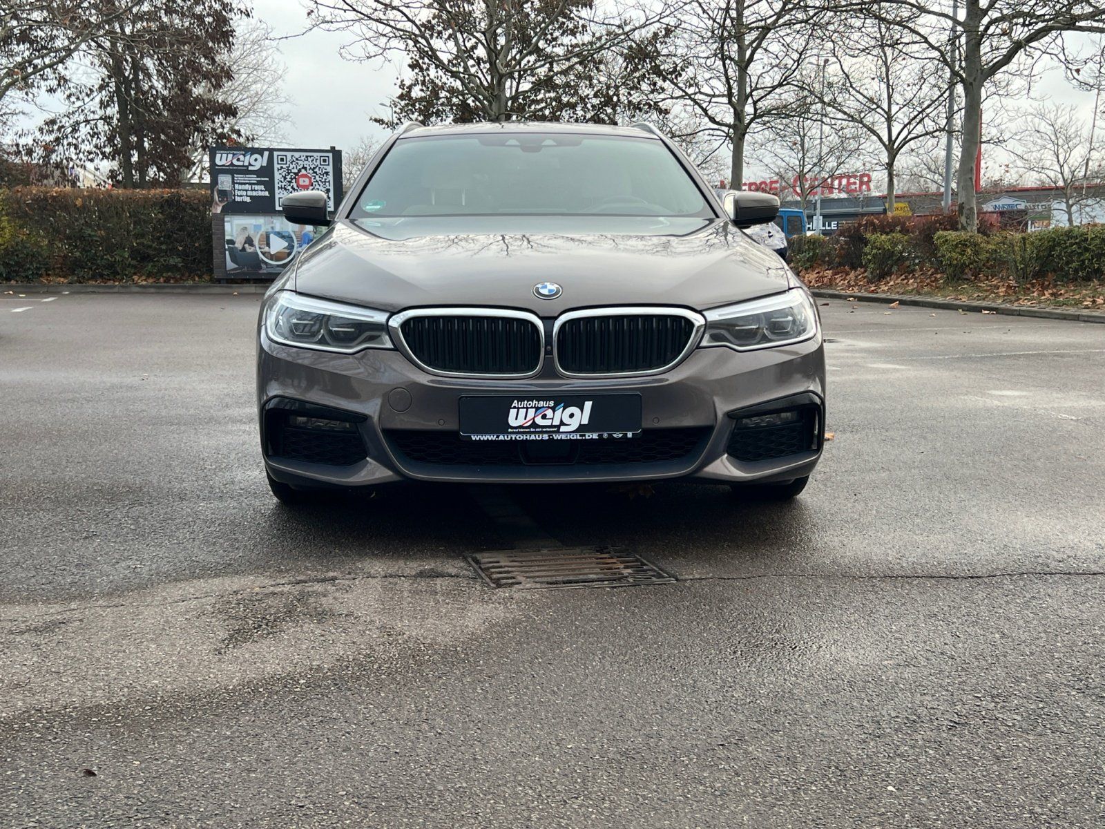 Fahrzeugabbildung BMW 520d xDrive M Sport +STHZG+20'' Ind.+Leder Ind.+