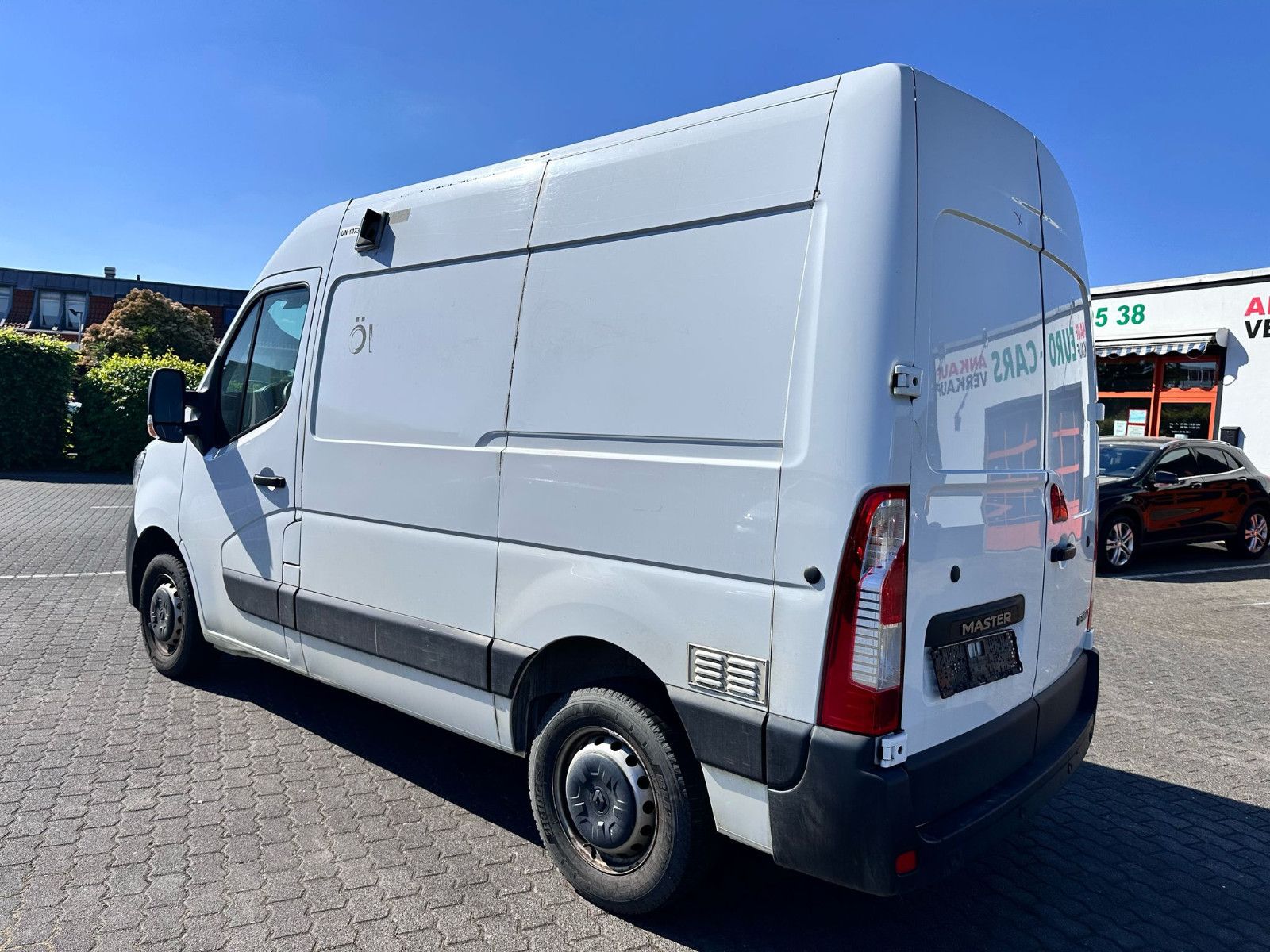 Fahrzeugabbildung Renault Master III Kasten L1H2 HKa 3,5t / 1. HAND /