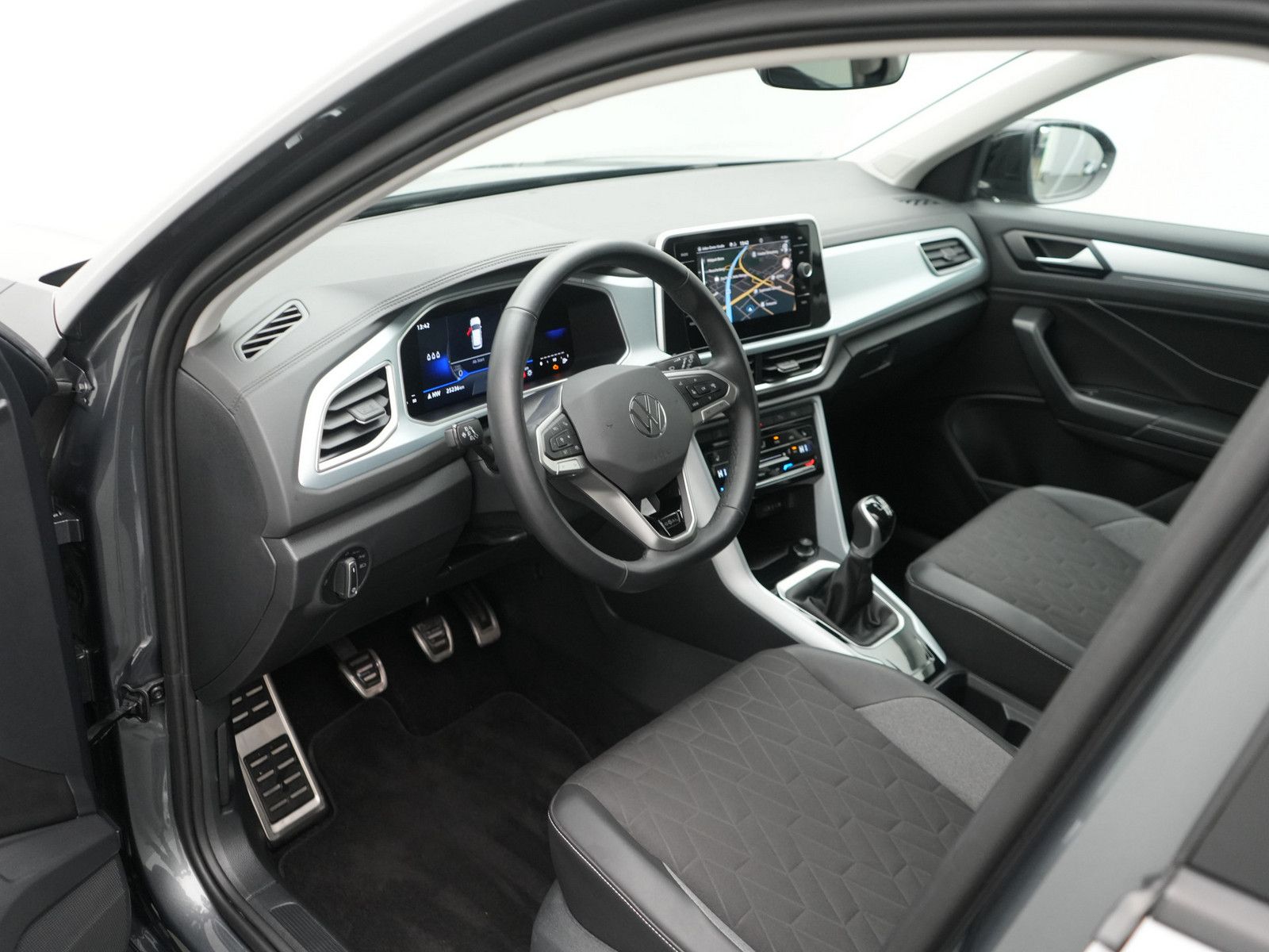 Volkswagen T-Roc - Bild 12