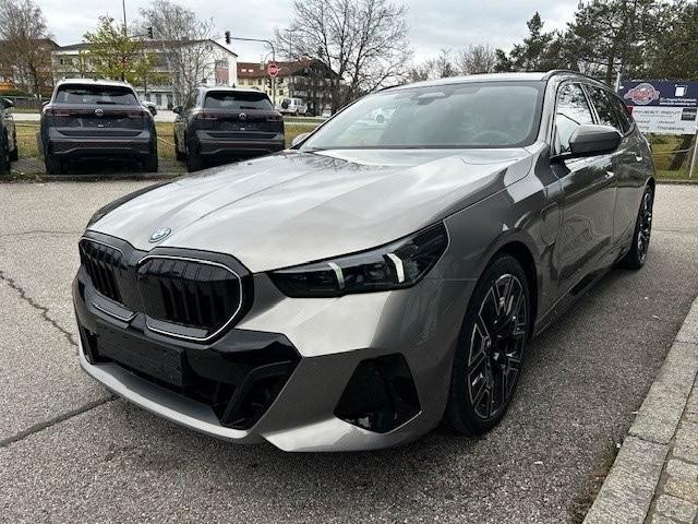 BMW 530e xDrive Touring/Pano/Bower/Assist/*UVP 93k
