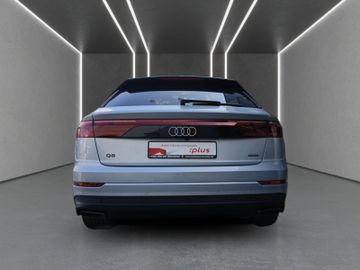 Audi Q8 - 6