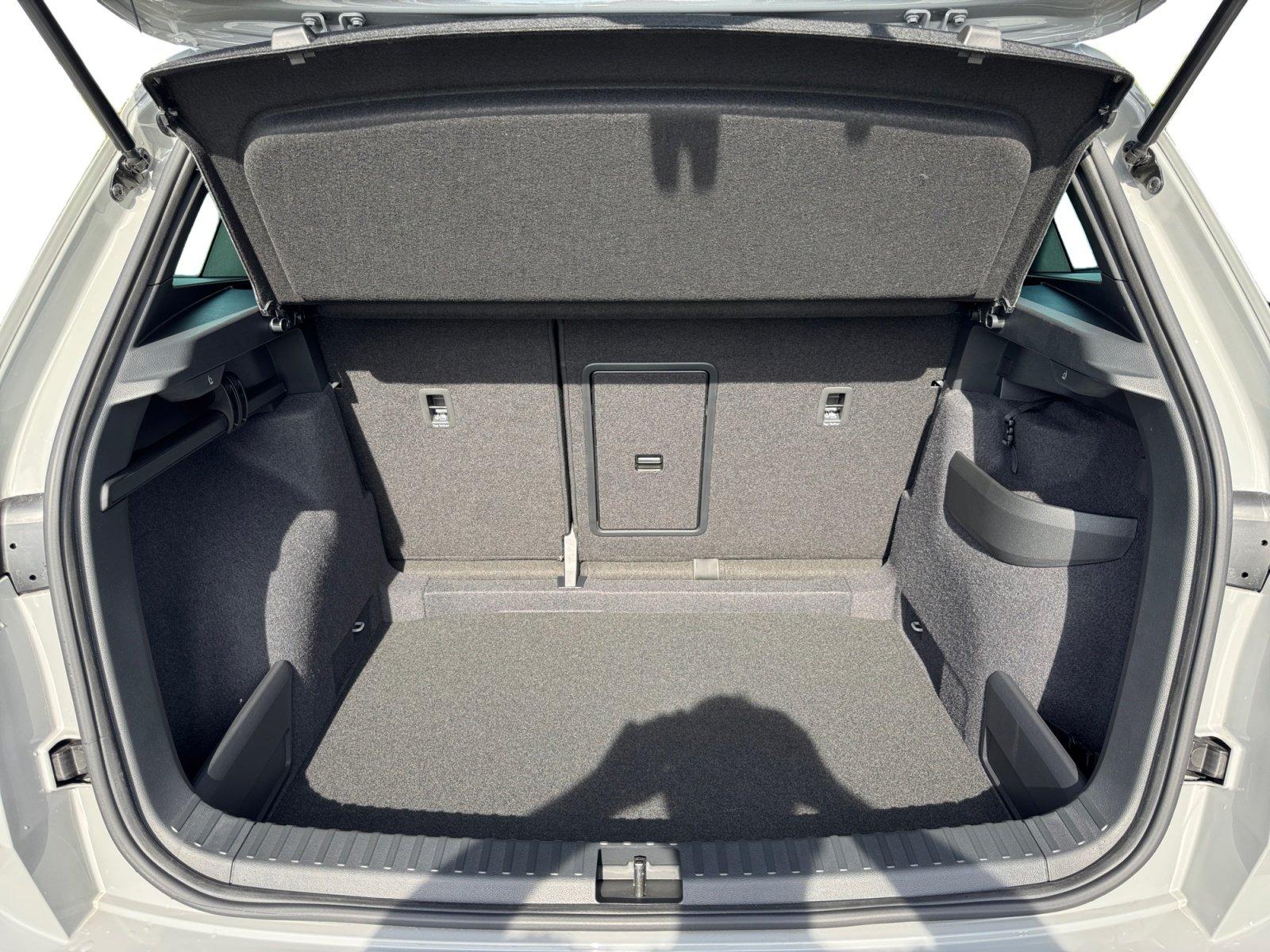 Skoda Karoq Sportline TDI DSG|AHK|SHZ|ACC|PDC