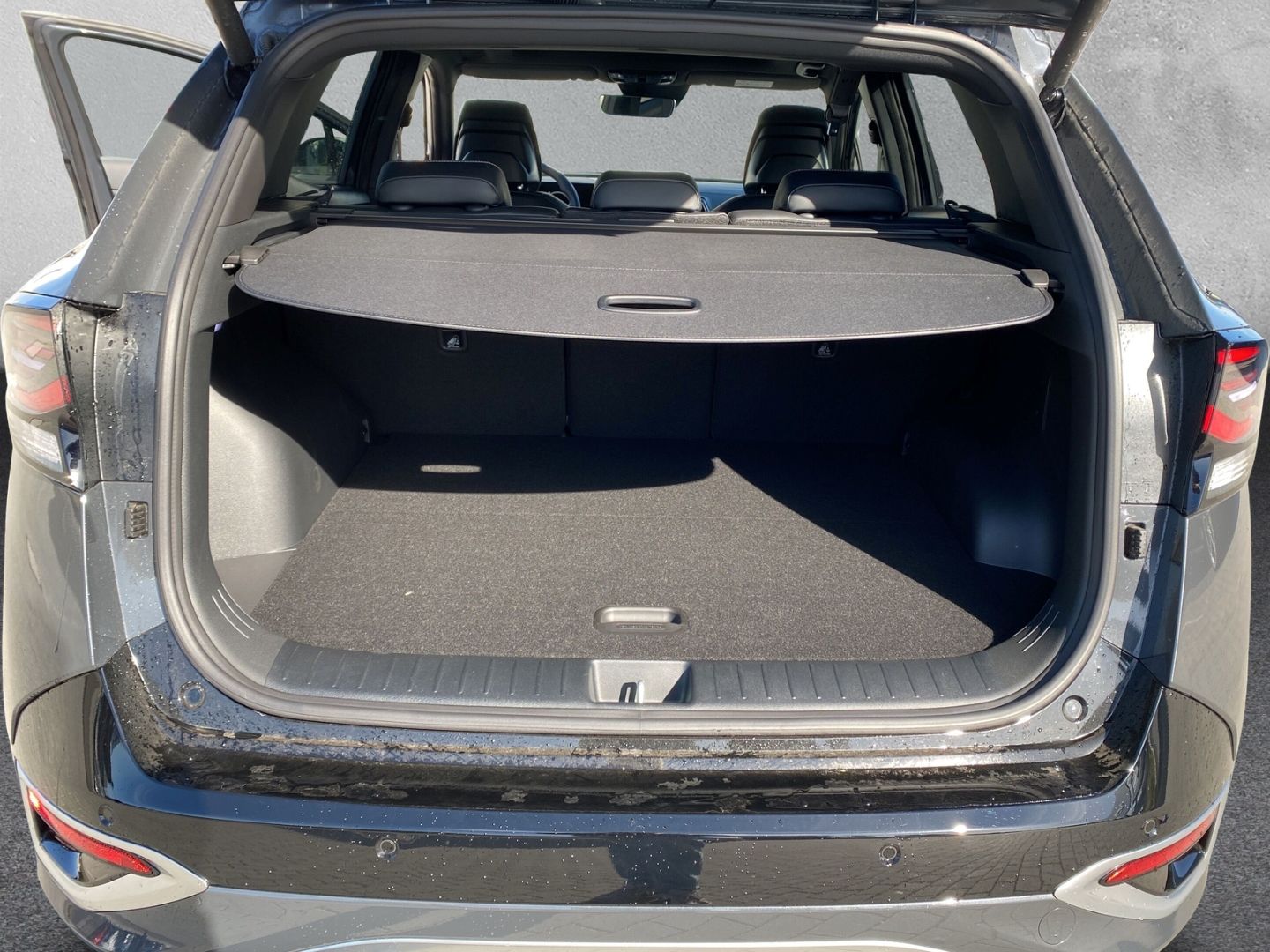 Fahrzeugabbildung Kia Sportage GT-LINE 4WD 1.6 T-GDI MILD-HYBRID *SOUN