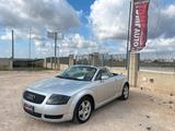 Audi TT Roadster 1.8 T 20V 179 CV cat Baseball - Audi TT aus 2000: Roadster