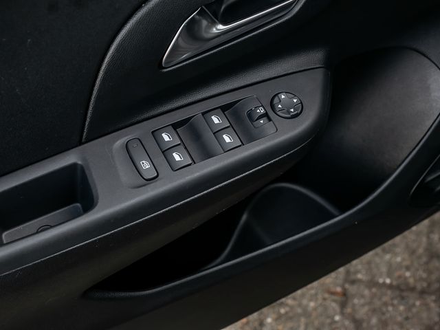 Opel Corsa F Edition Touchscreen Komfort Paket DAB