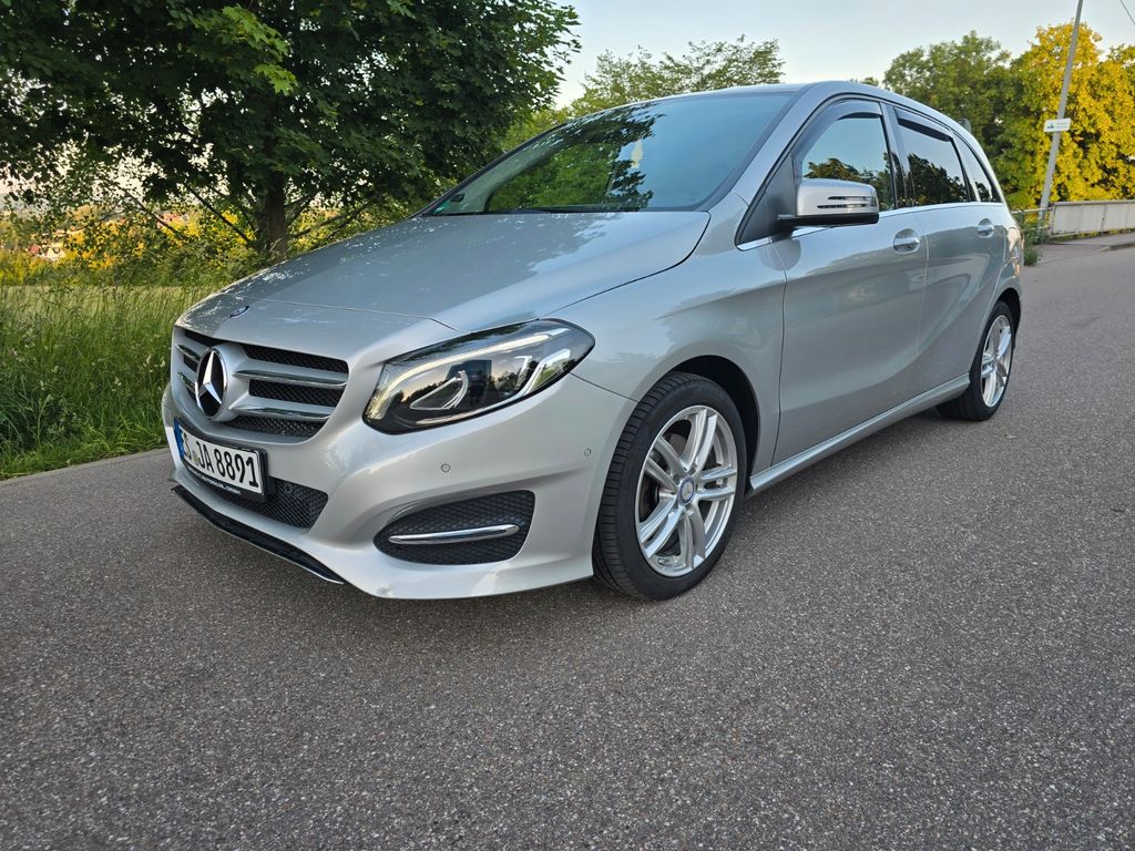Image of Mercedes-Benz B 220