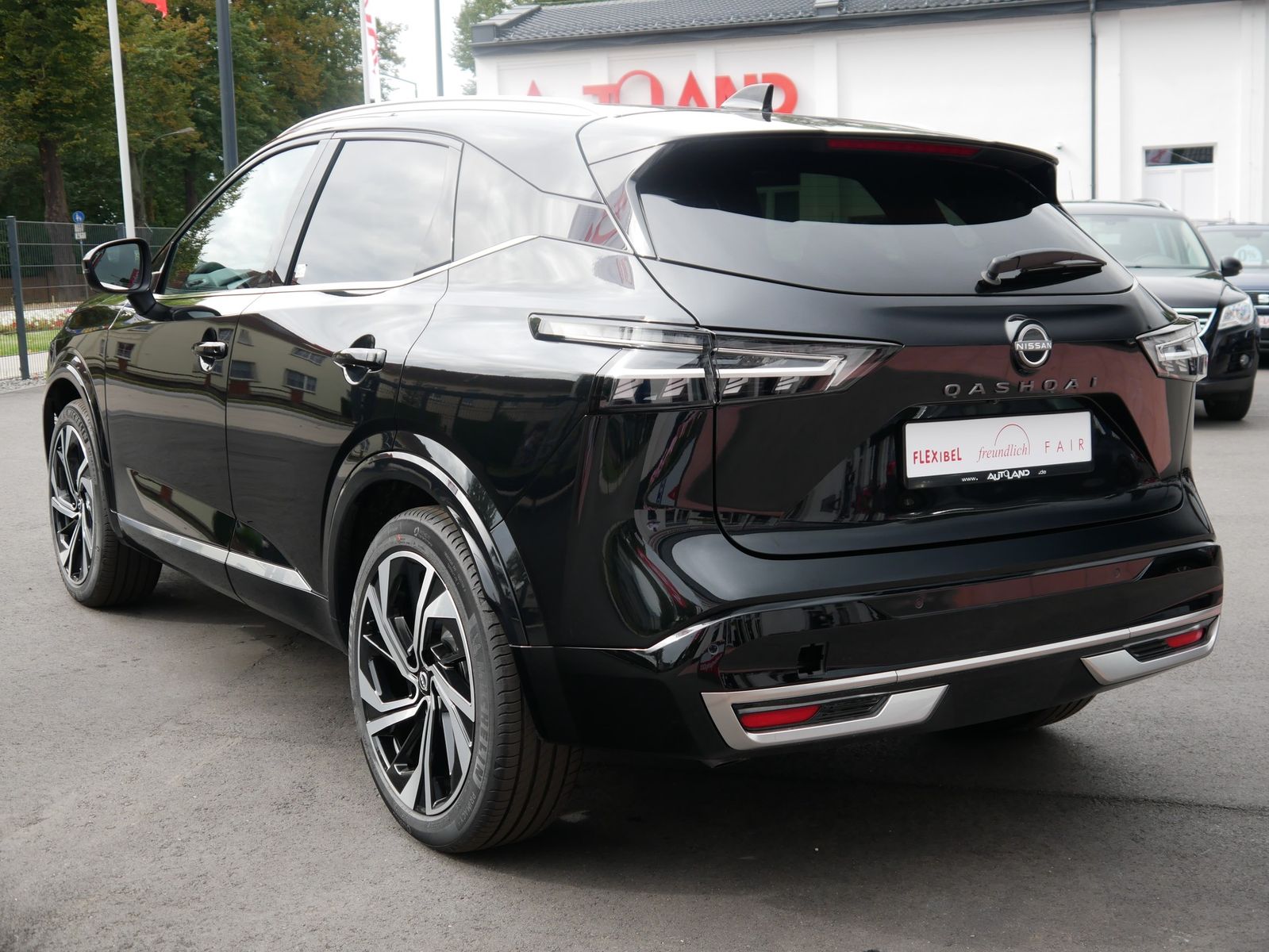 Nissan Qashqai Tekna+ 1.3 Dig-T Aut. LED ACC Navi 360° imagem 3