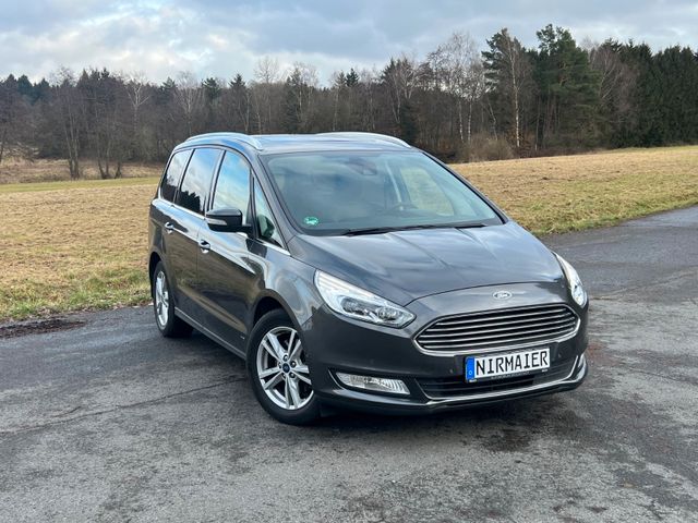 Ford Galaxy Titanium AWD, Leder, Pano, Xenon, Voll