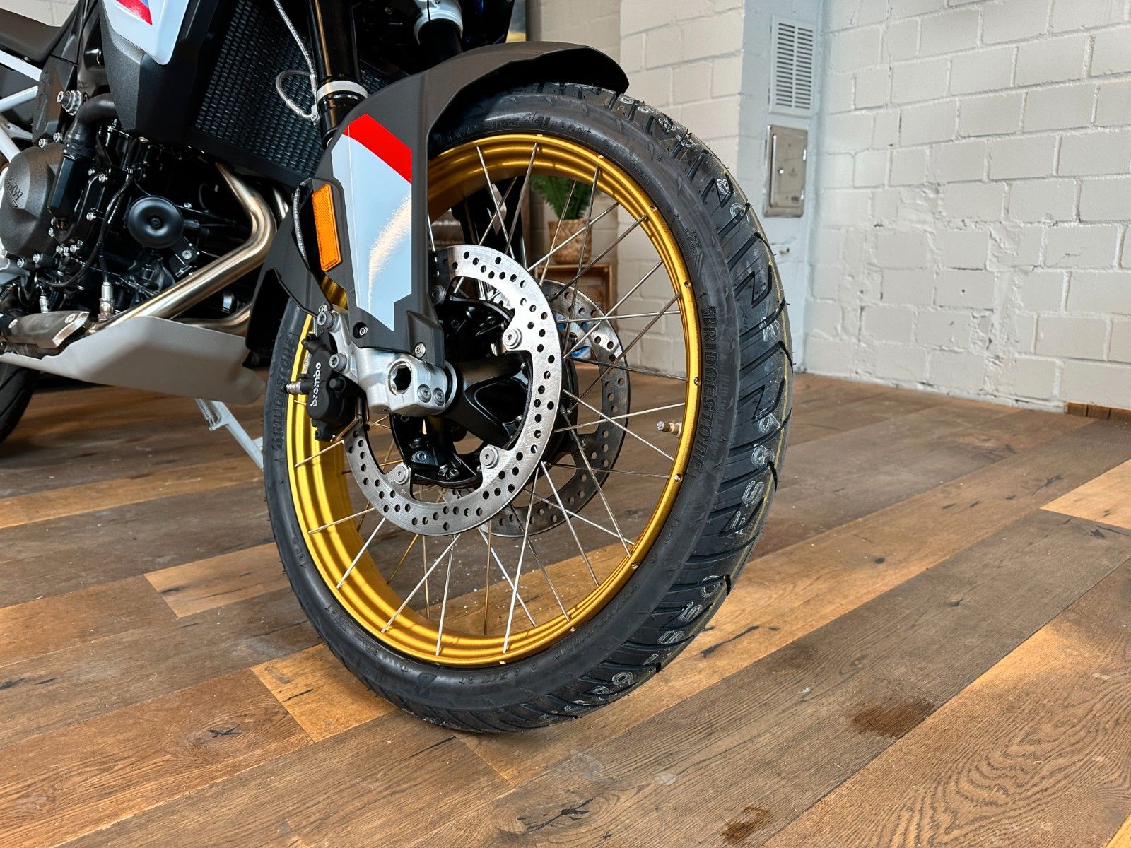 Fahrzeugabbildung BMW F900GS - Sofort verfügbar!