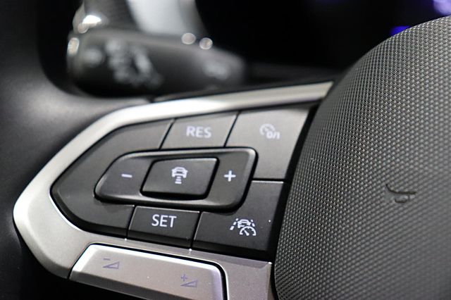 T-Cross GOAL 1.0 TSI AHK ACC Anschlussgarantie L