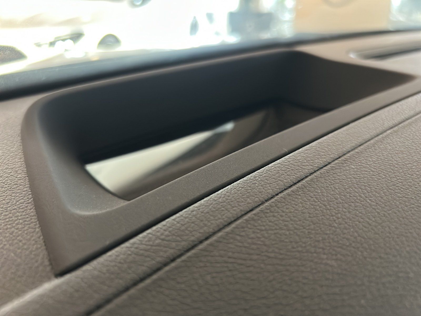 Fahrzeugabbildung Mercedes-Benz GLA 45 S AMG Perf.Sitze DISTRO Massage AERO Pano