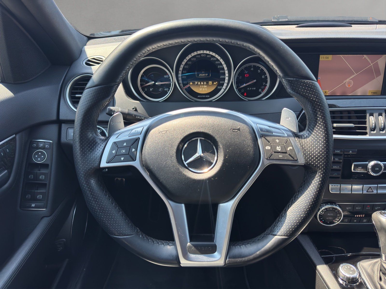 Fahrzeugabbildung Mercedes-Benz C 63 AMG 7G-MCT/HARMAN-KARDON/COMAND/
