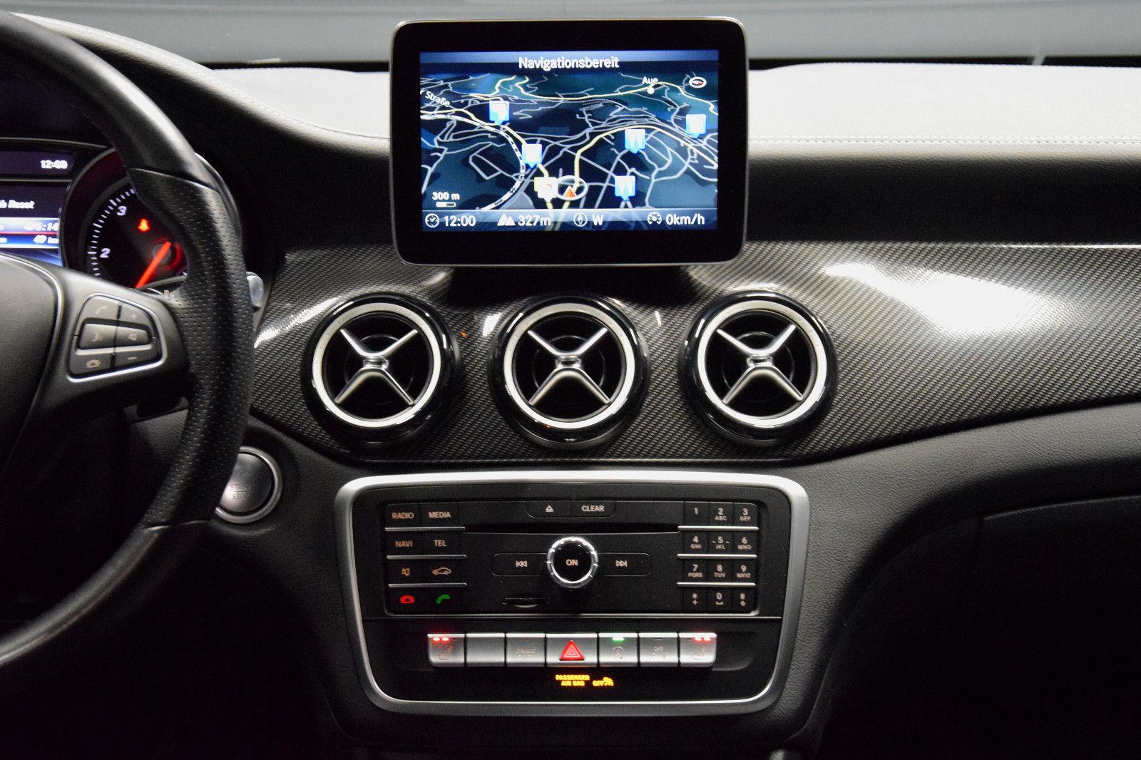 Fahrzeugabbildung Mercedes-Benz CLA 200d Shooting Brake AMG Urban Style Edition