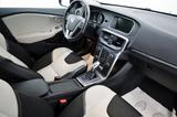 Volvo V40 CrossCountry Kinetic AWD Navi,Panorama,Bliss - Volvo: Awd