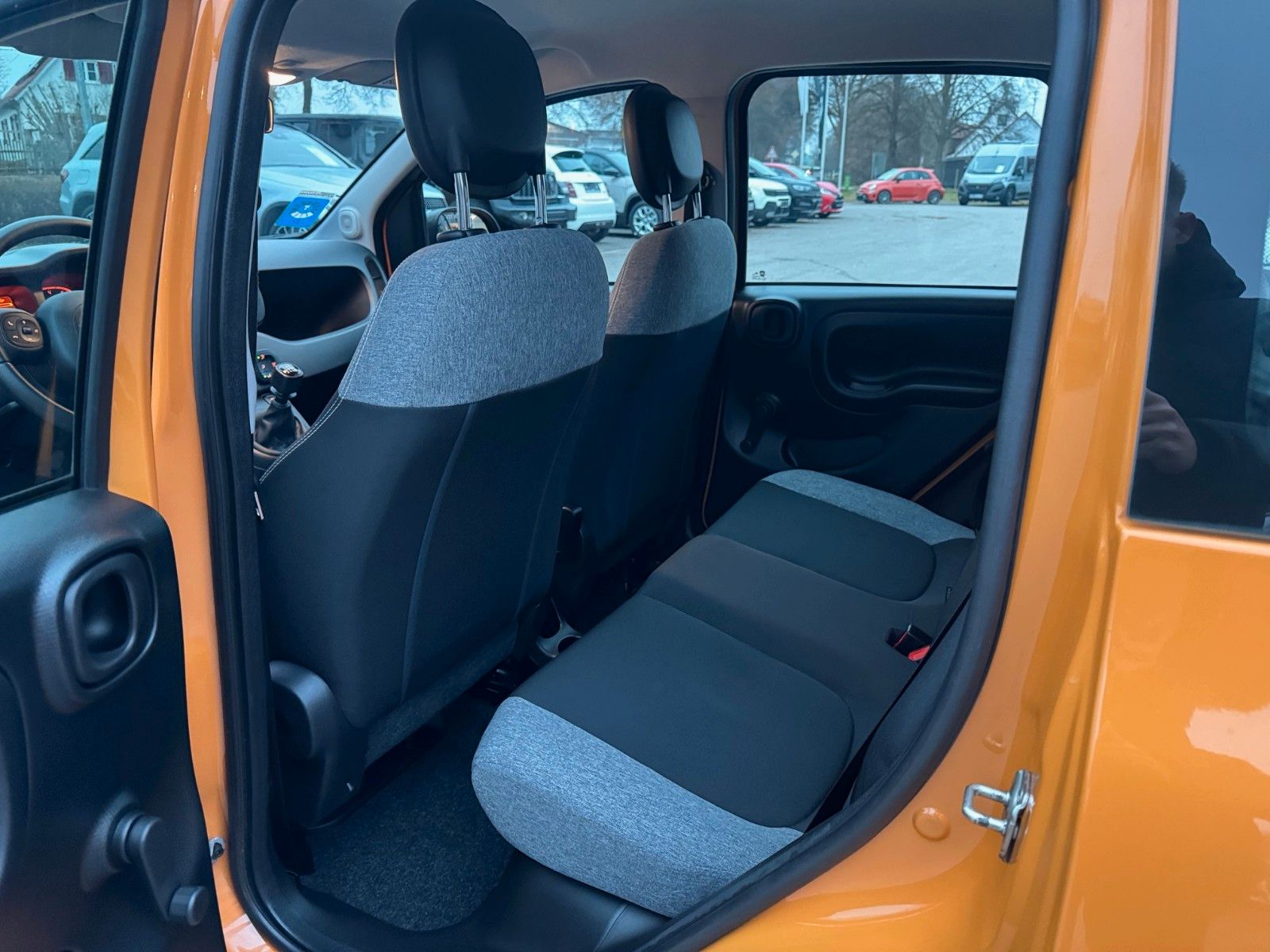 Fahrzeugabbildung Fiat Panda City Life Sitzheizung Klima Carplay