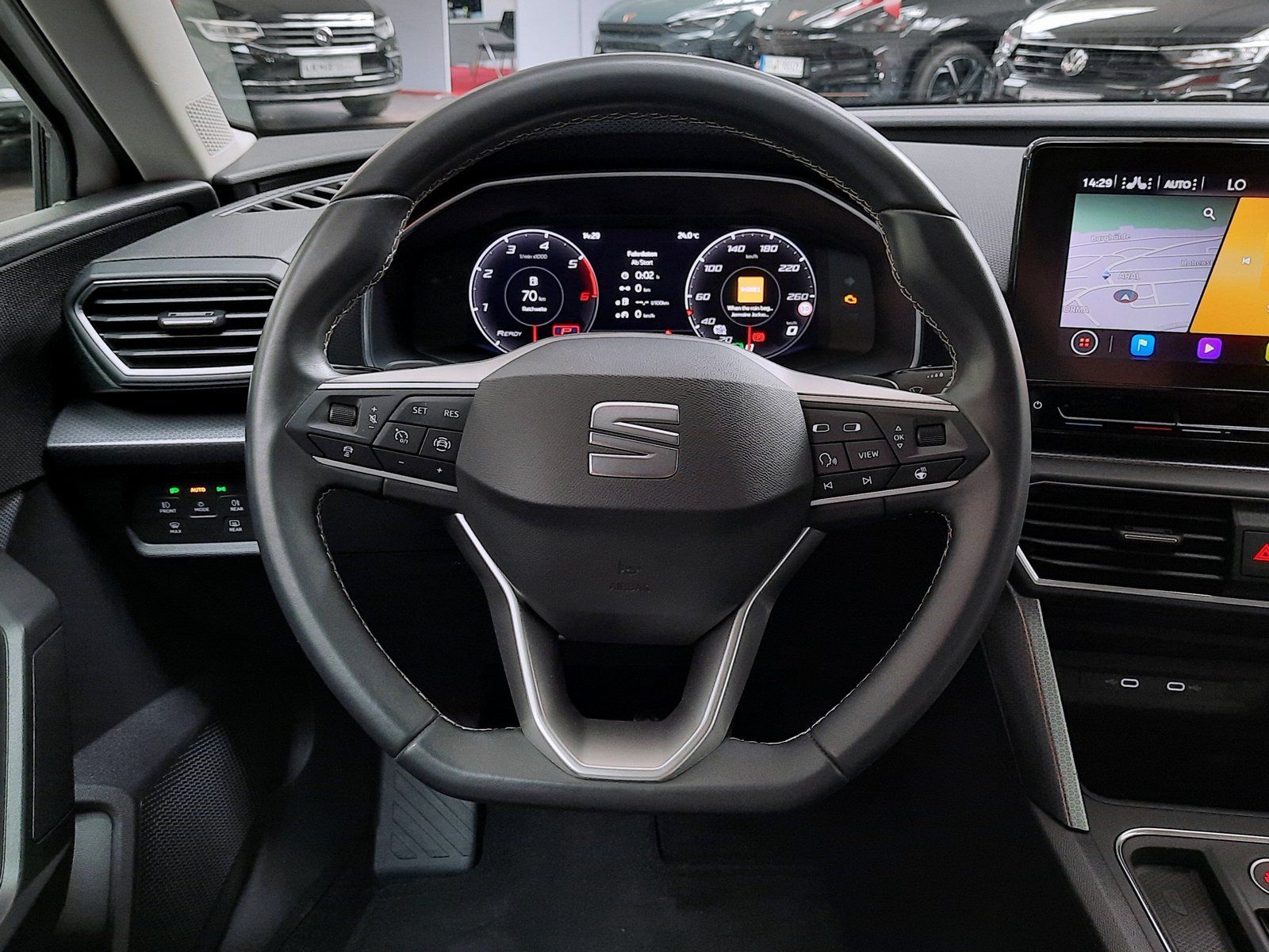 Fahrzeugabbildung SEAT Leon ST Style TDI DSG *Navi*Cam*App*ACC*LED*