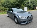 Audi A3 1.2 TFSI S tronic Attraction Sportback - Audi A3 mit Benzin-Antrieb: Kleinwagen, Automatik