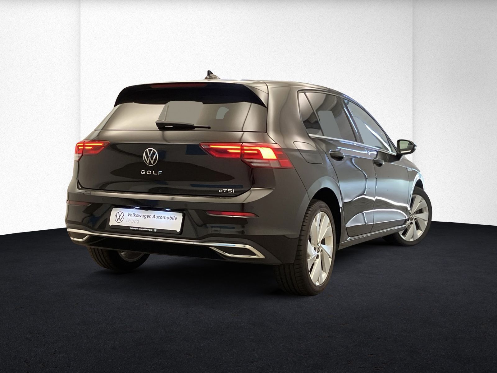 Volkswagen Golf VIII Style 1.5 eTSI DSG *Navi*LED* imagem 2