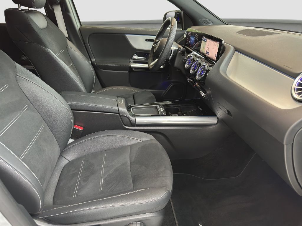 Fahrzeugabbildung Mercedes-Benz GLA 200 AMG Line*NightPaket*Kamera*el.Heckklappe