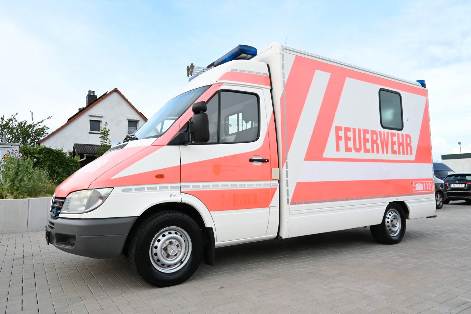 Mercedes-Benz Sprinter 316CDI,RETTUNGSWAGEN,KLIMA,STANDHEIZUNG
