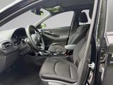 Hyundai i30 ADVANTAGE PANO*CARPLAY*KlimaA*Navi*SHZ+LHZ* - Hyundai i30 mit Benzin-Antrieb: Schiebedach