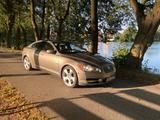 Jaguar XF 4.2 L Super V8 Super V8 - Jaguar XF: 4.2