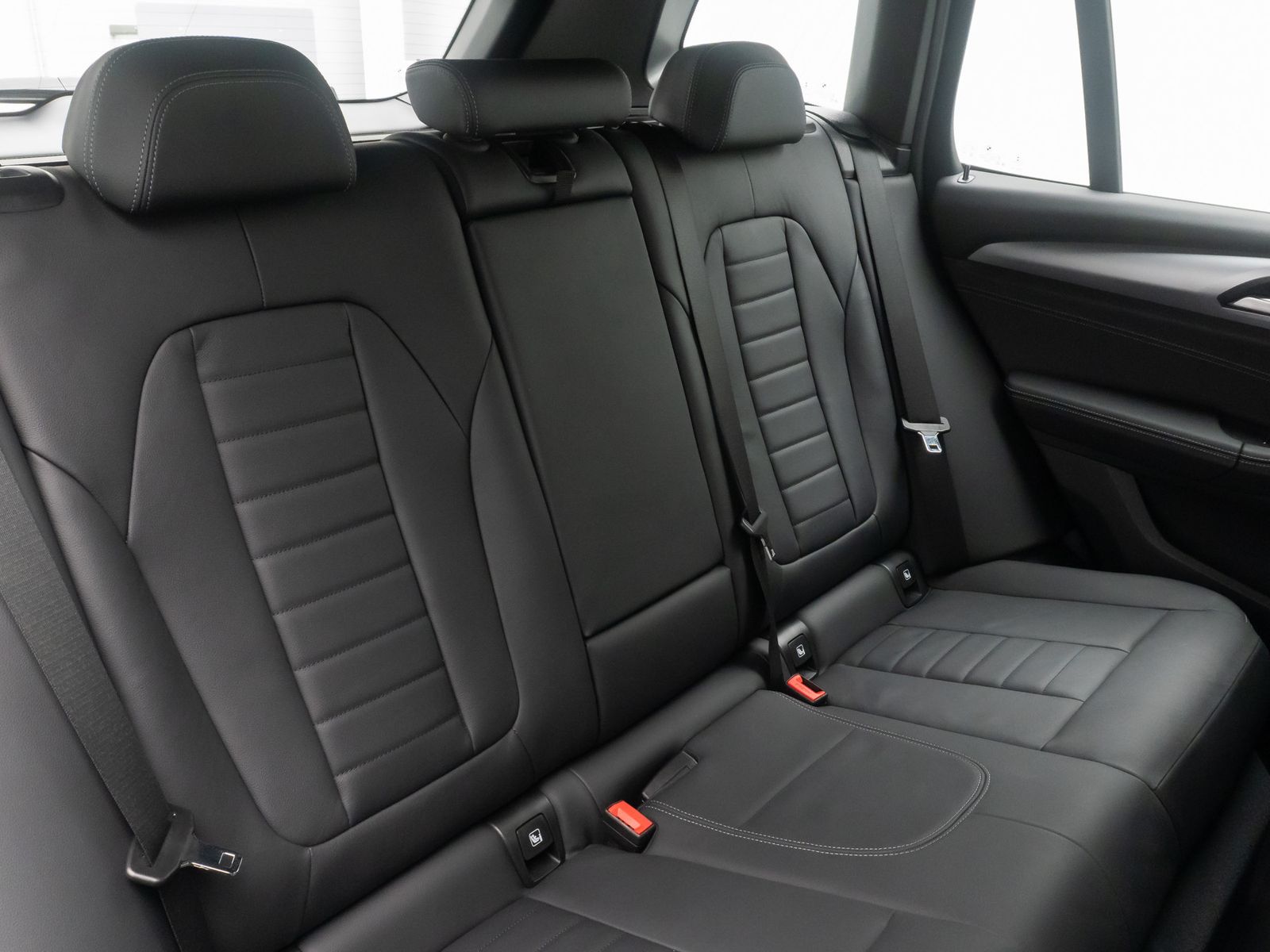 Fahrzeugabbildung BMW X3 xD30i 360&deg;DAB Memory CockpitPlus Leder 18Zoll