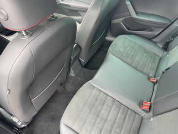 Fahrzeugabbildung SEAT Arona 1.0 TSI FR DSG LED/ACC/Navi/Virt. Cockpit