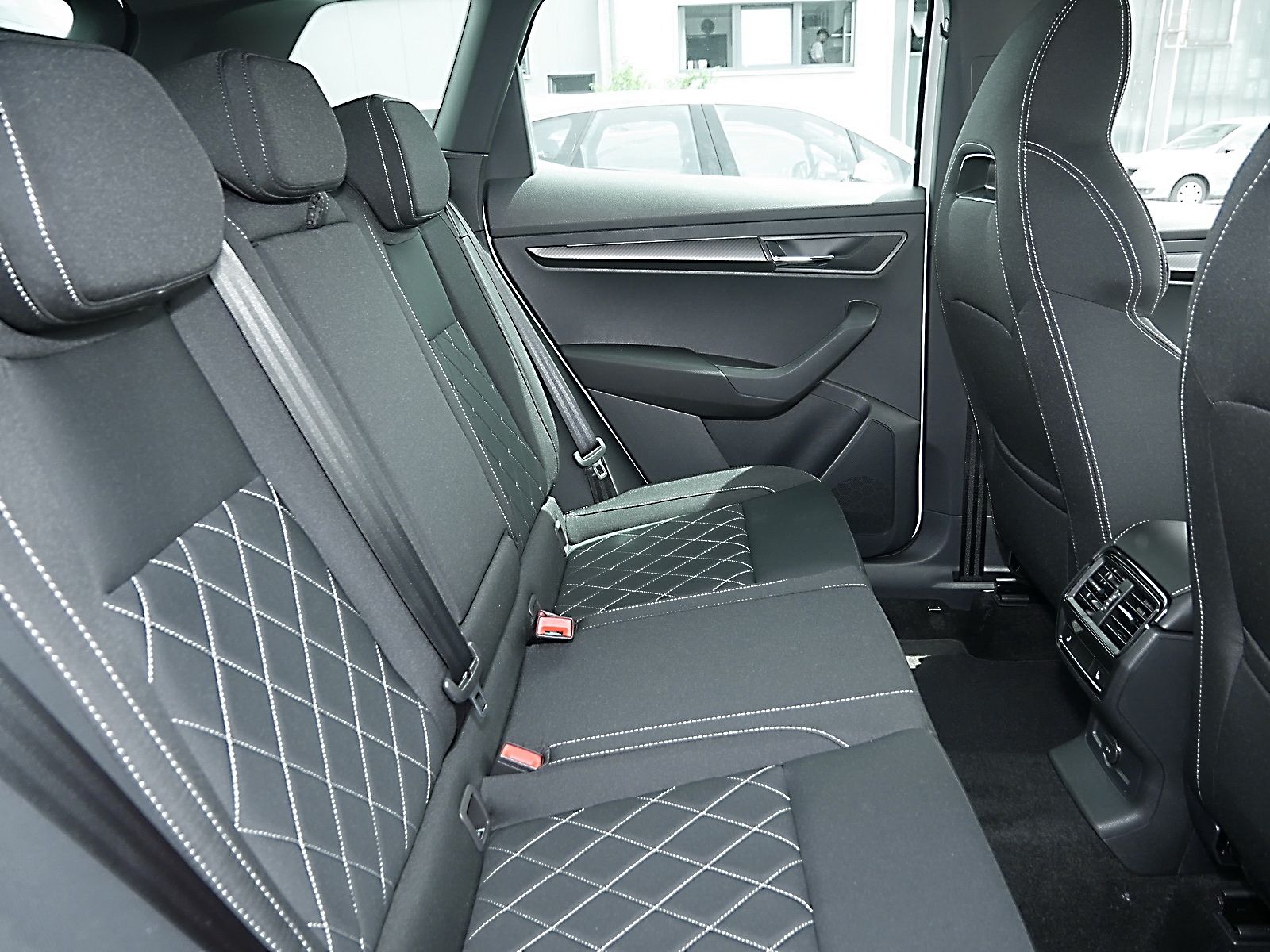 Skoda Karoq - Bild 9