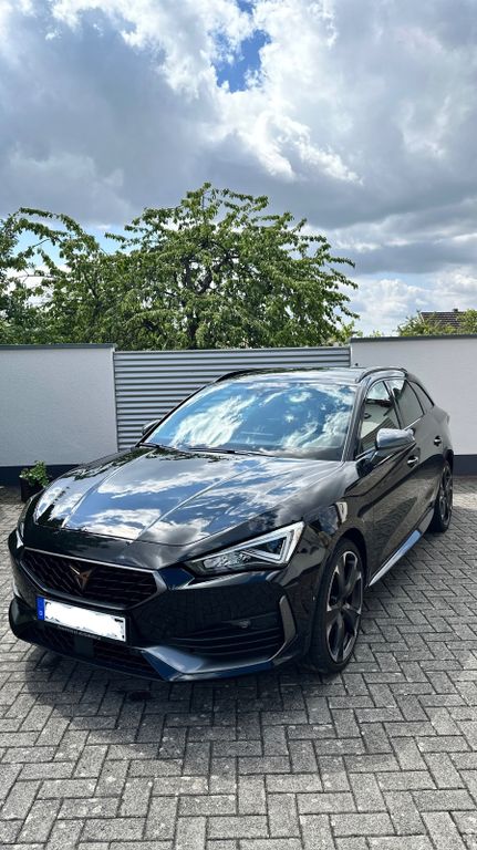 Image of Cupra Leon