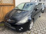 Mitsubishi Grandis 2.4 Intense - Mitsubishi Grandis: Kleinbus