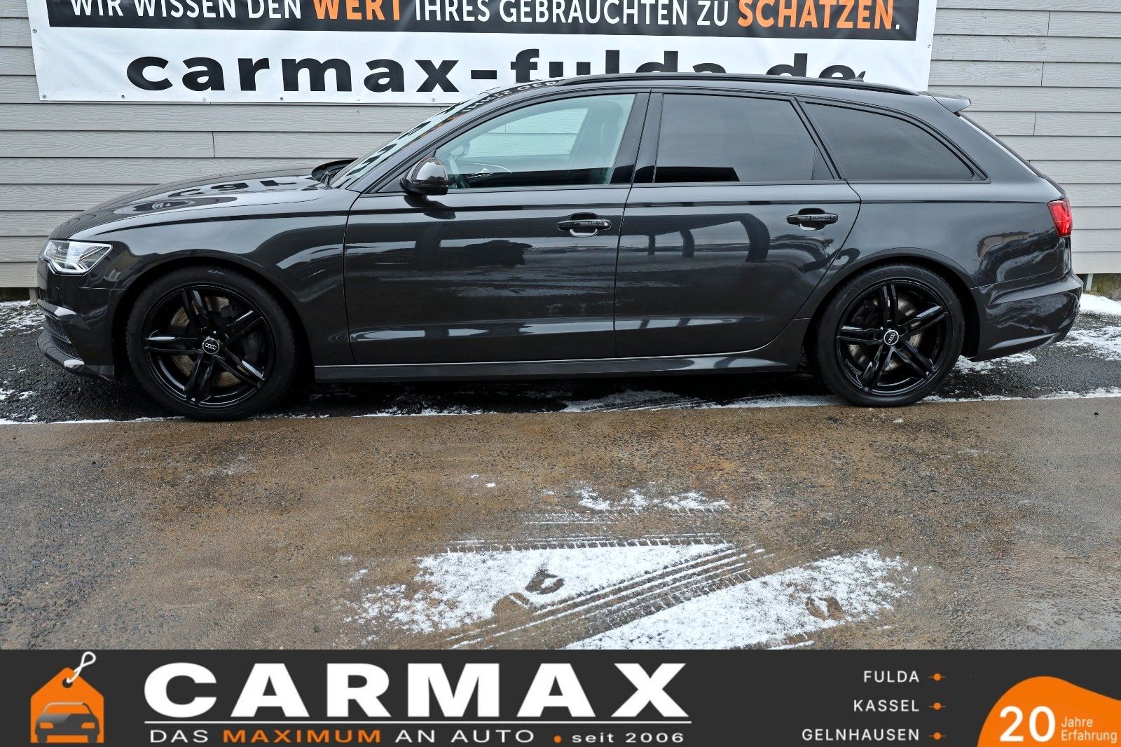 Fahrzeugabbildung Audi S6 Avant 4.0 TFSI quattro Leder,Navi,Matrix-LED