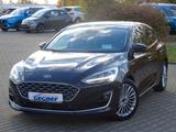 Ford Focus 150PS Autm. Vignale B&O Pano Navi LED - Ford Focus Vignale mit Benzin-Antrieb