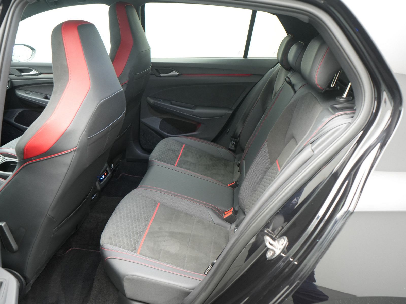 Volkswagen Golf - Bild 15