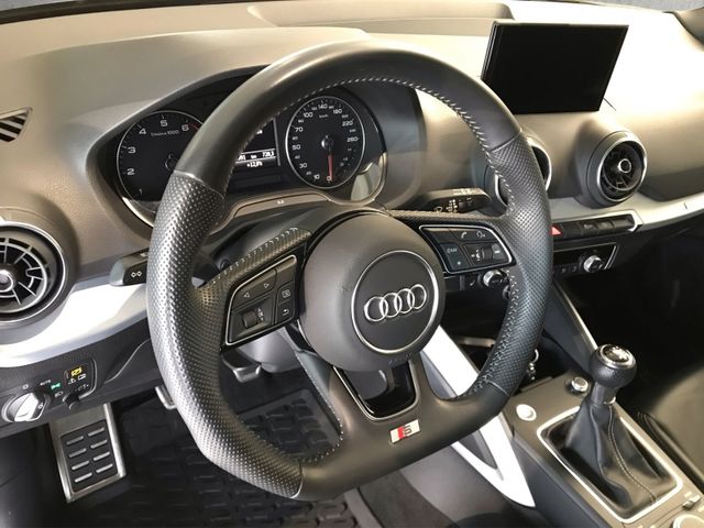 Q2 sport 1.4 TFSI 6-Gang*S-Line*NAVI*
