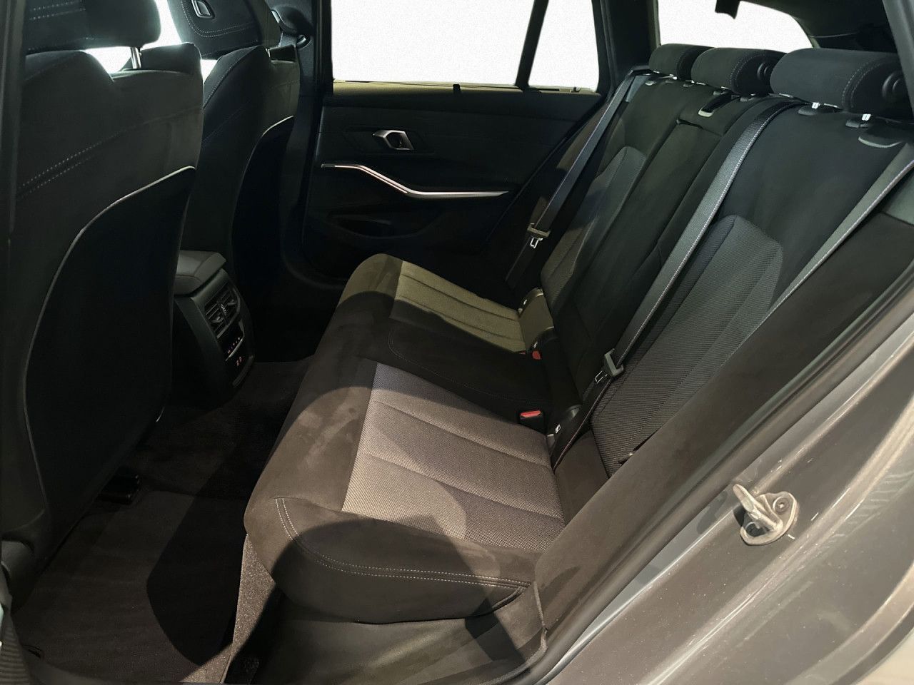 BMW 330 - Bild 14