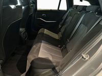 BMW 330 - Vorschau Bild 14