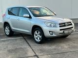 Toyota RAV 4 2,0-l-Valvematic 4x2 Sol|BREMSEN V NEU - gebrauchte Toyota RAV 4 aus dem Jahr 2009