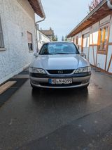 Opel Vectra 1.8 16V CD CD - Opel Vectra: Cd