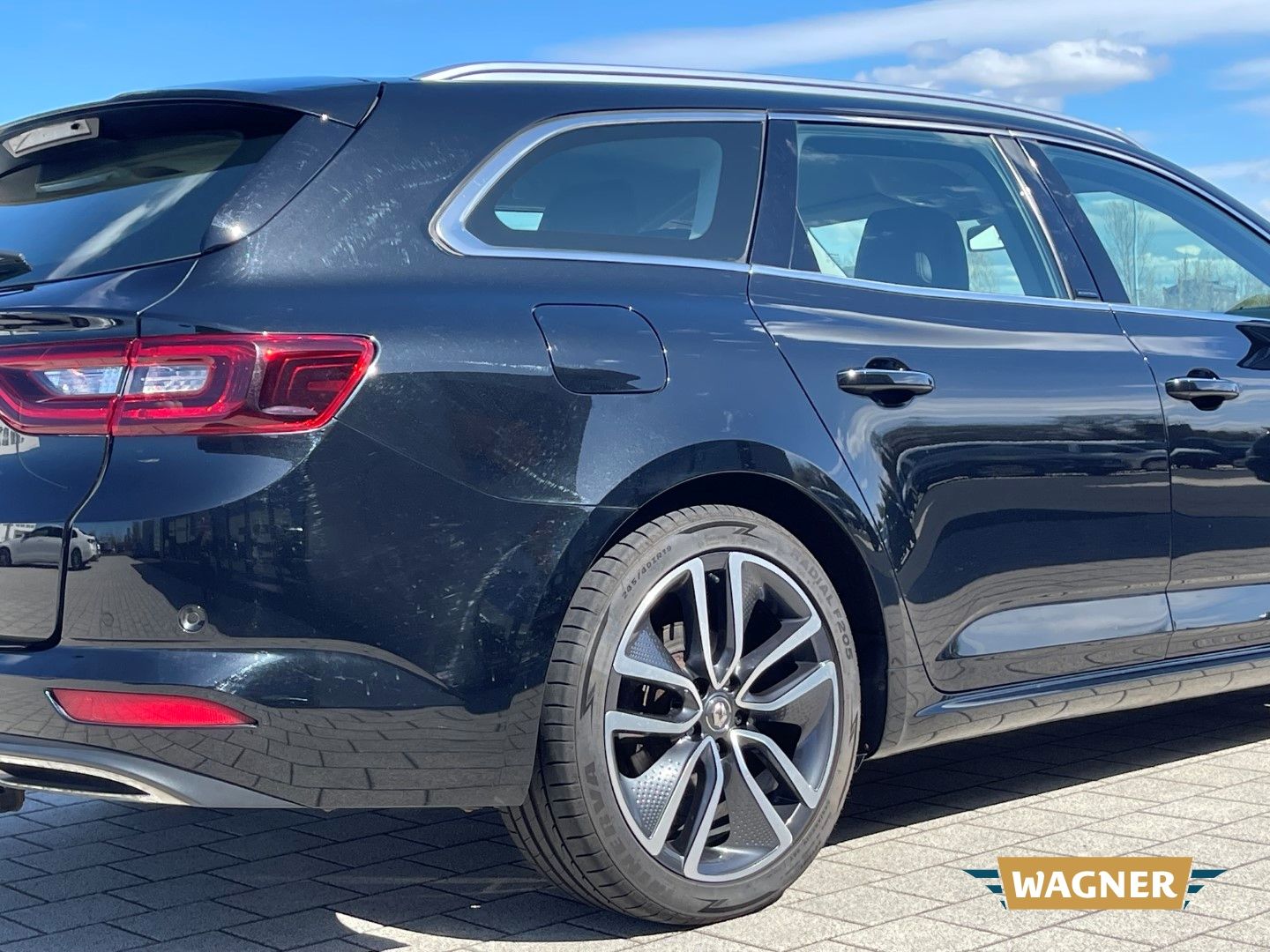 Fahrzeugabbildung Renault Talisman Grandtour Limited 4Control  1.7 BLUE dC