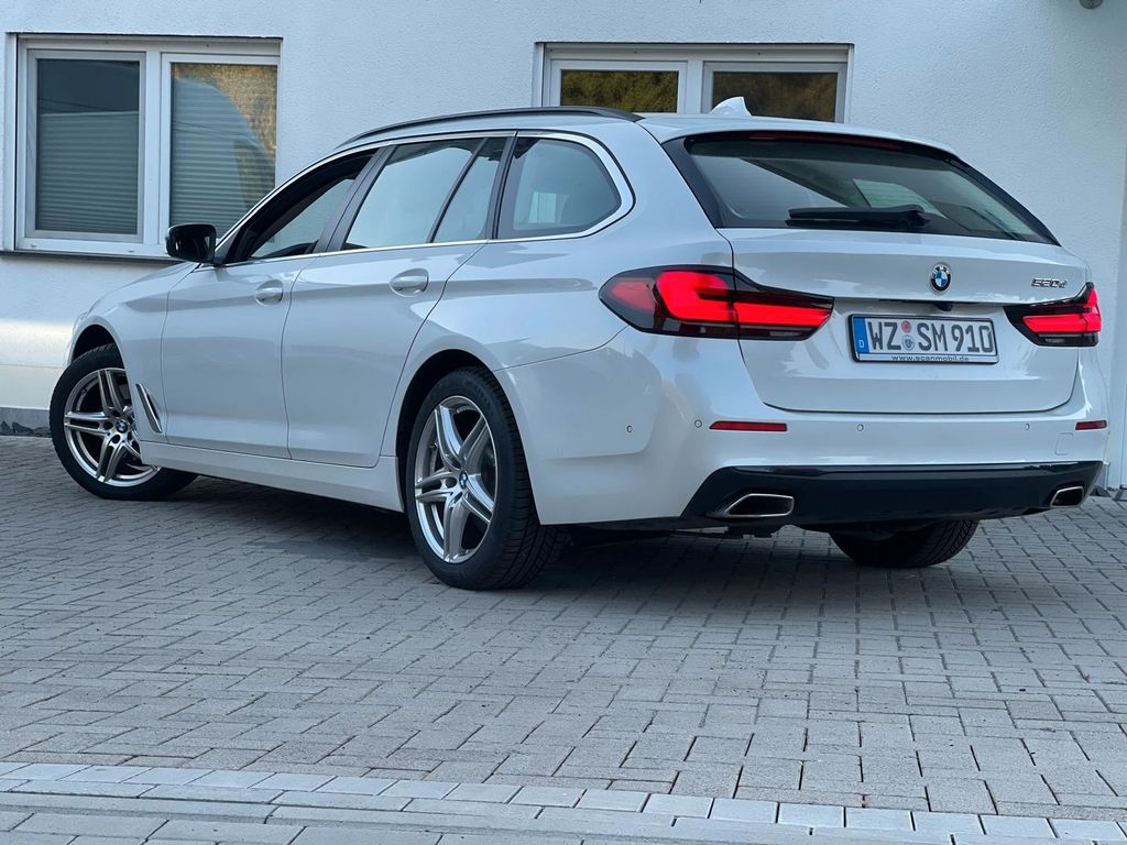 Image of BMW 520