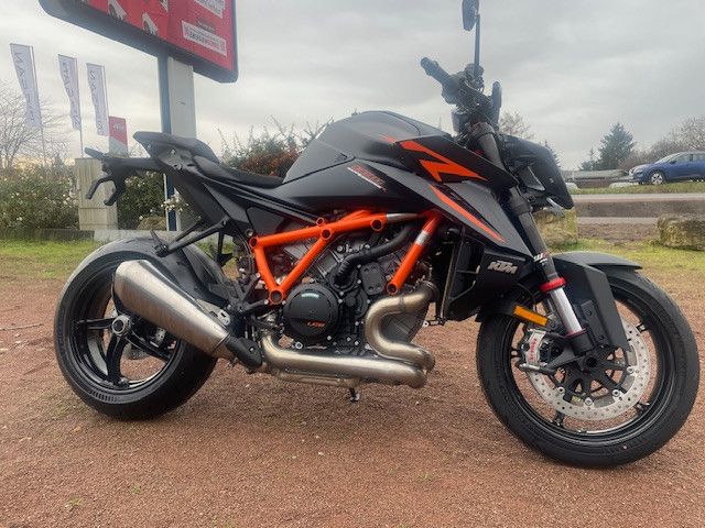 KTM 1390 Super Duke R