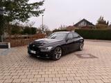 BMW F30 330D Sport Limousine Sport Leder A... - BMW 330 aus 2013 mit Diesel-Antrieb: Limousine