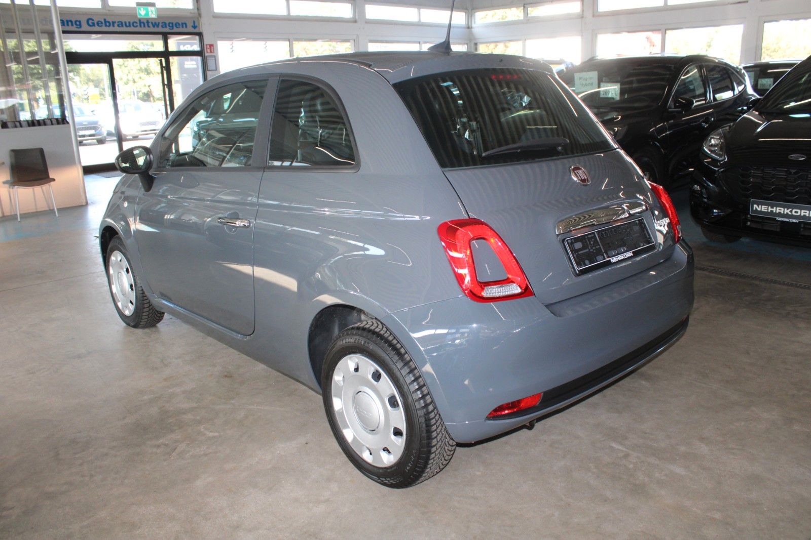 Fahrzeugabbildung Fiat 500 Hybrid CULT KLIMA DAB+ Allwetterreifen Tempo