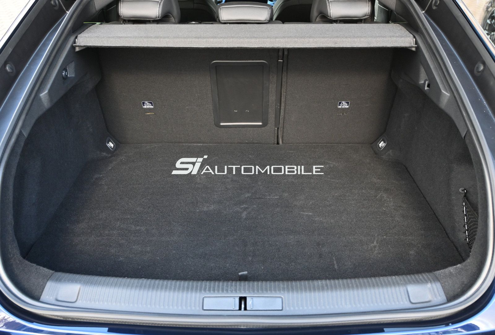 Fahrzeugabbildung Peugeot 508 Plug-In Hybrid 225 e-EAT8 Allure °ACC°MATRIX