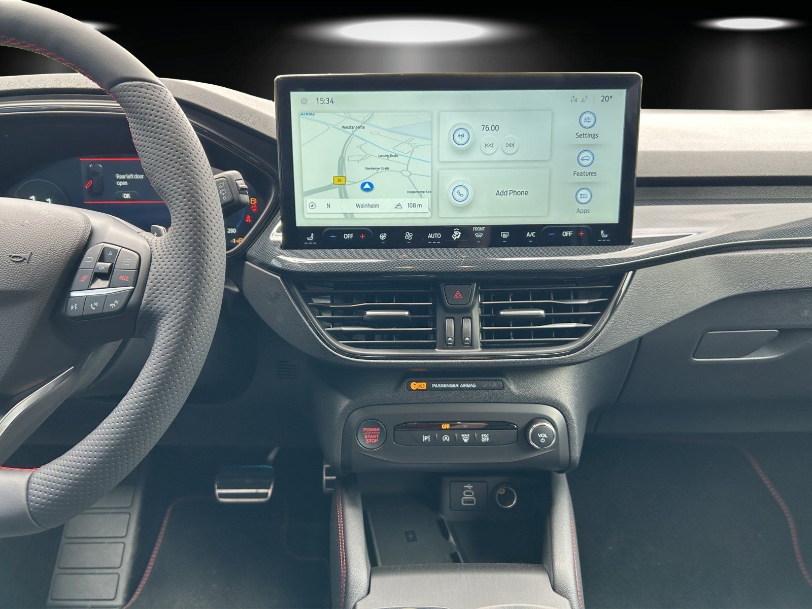 Fahrzeugabbildung Ford Focus Turnier ST X GlasDach B+O Winter PDC 20Zol