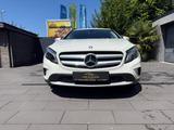 Mercedes-Benz GLA Mercedes - : Mercedes
