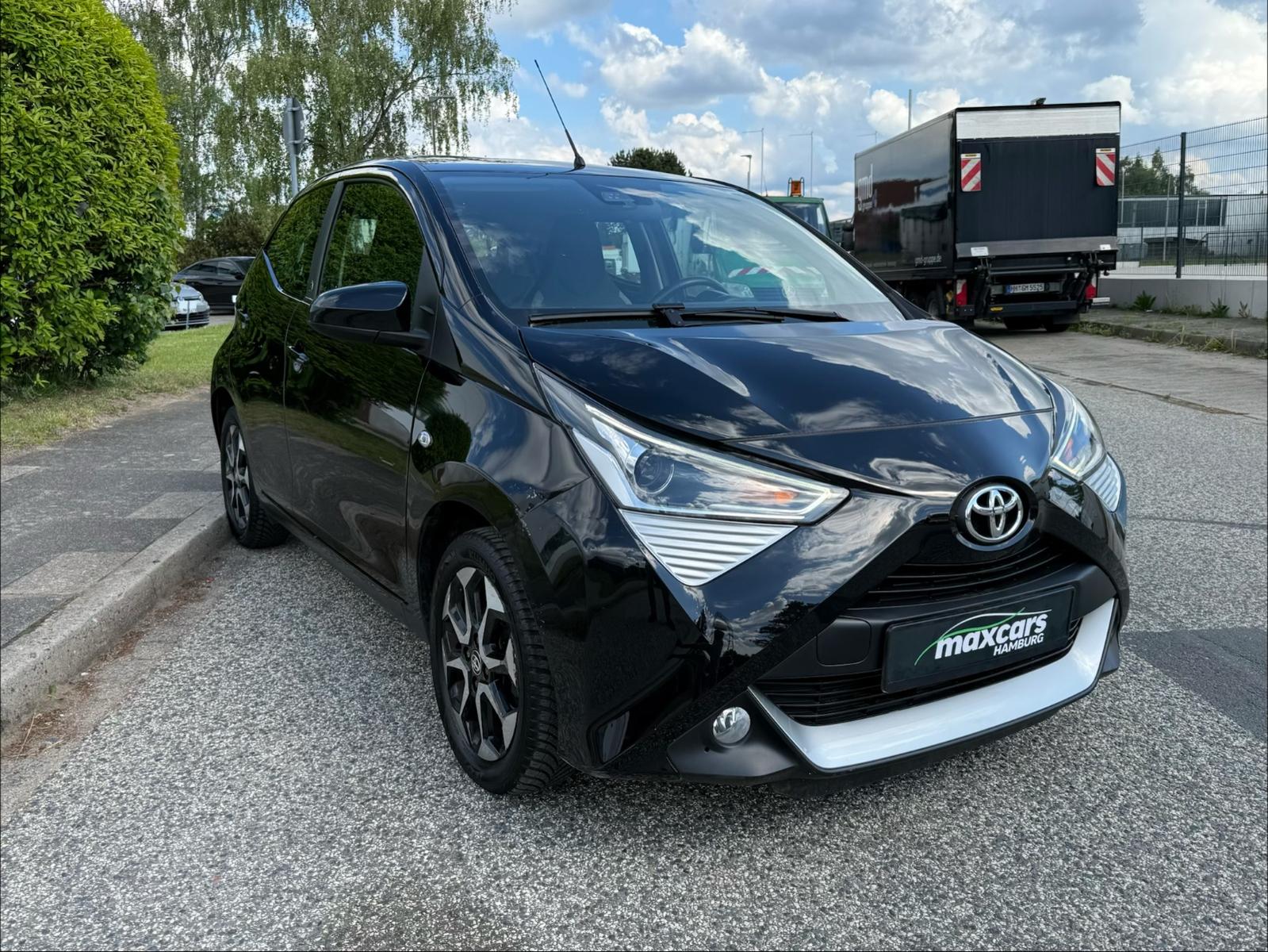Toyota Aygo AYGO x-play Team D