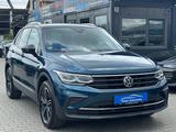 Volkswagen Tiguan 1.5 TSI United+Finanzierung+Garantie+ - Volkswagen Tiguan UNITED mit Benzin-Antrieb